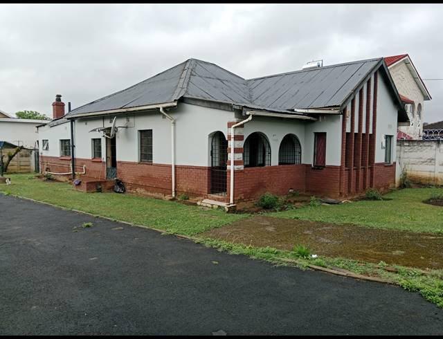 5 BEDROOM HOUSE FOR SALE IN RAISETHORPE